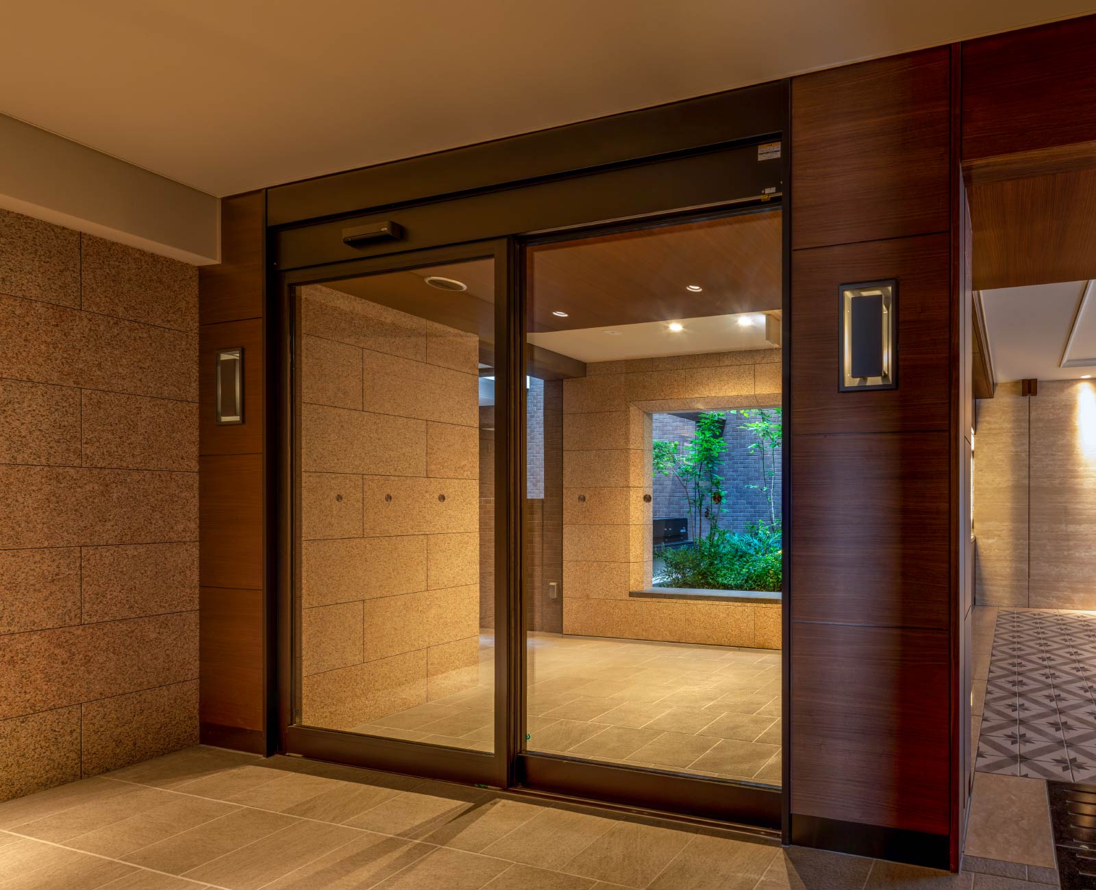 エントランスホール