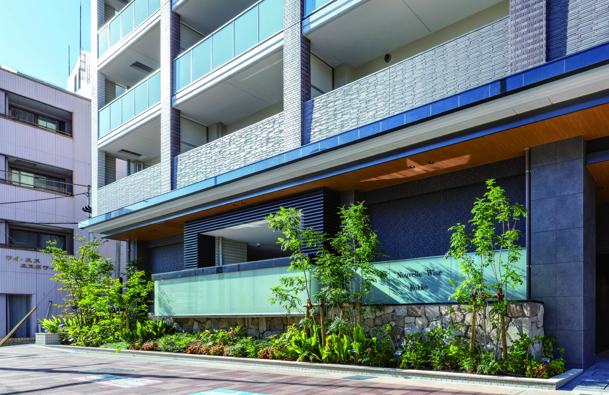 エントランスアプローチ