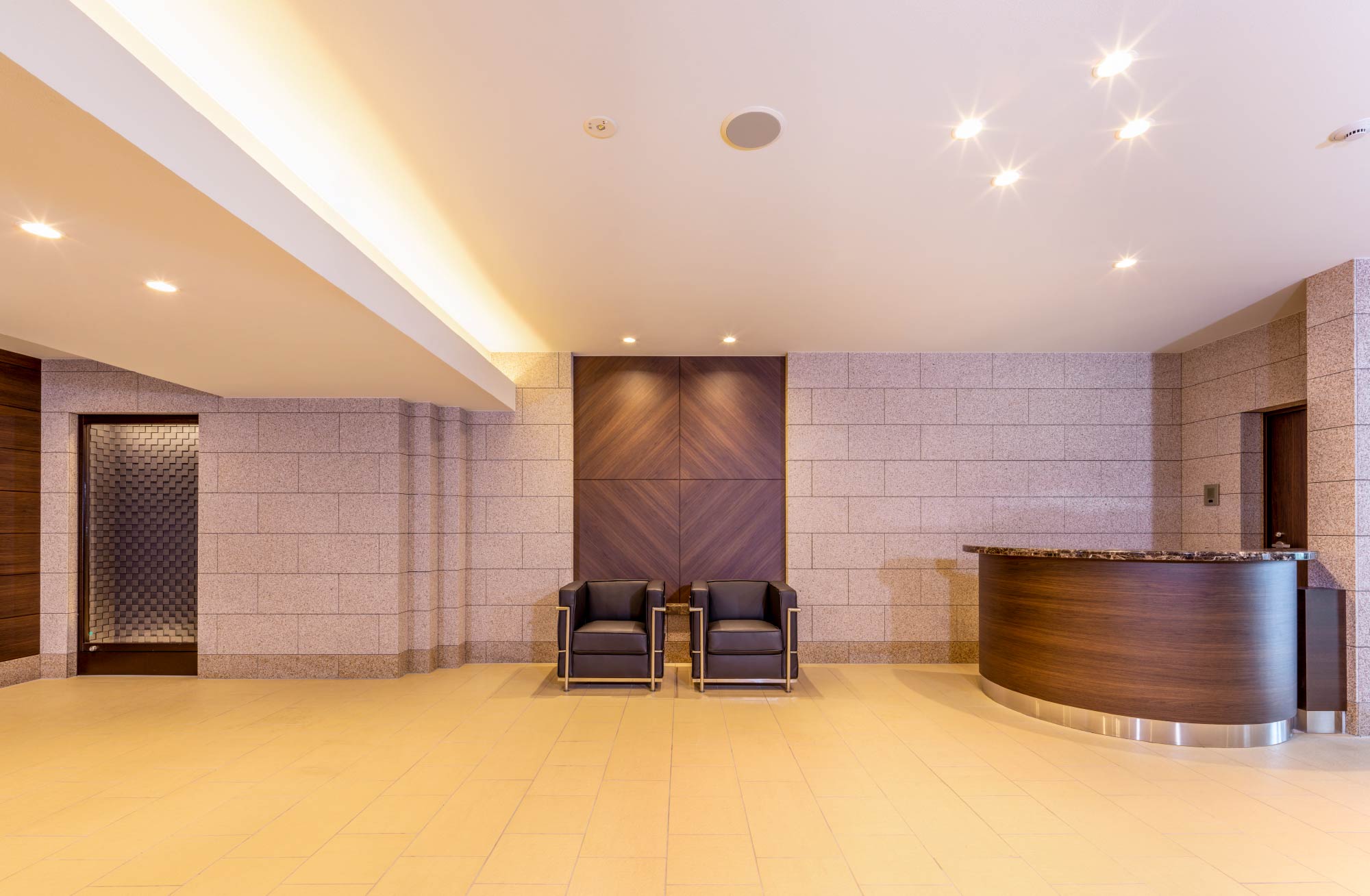 エントランスホール