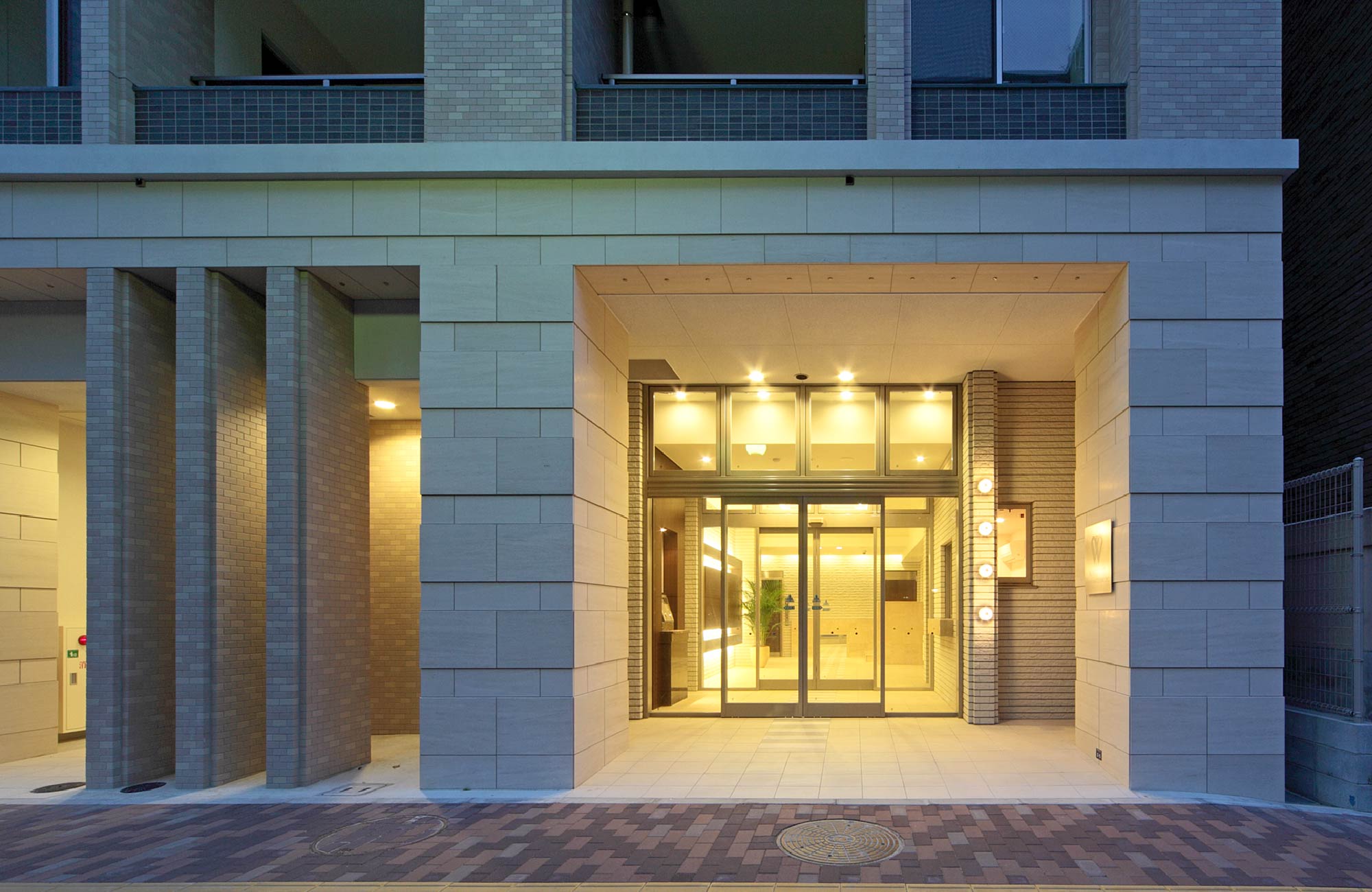 エントランスアプローチ