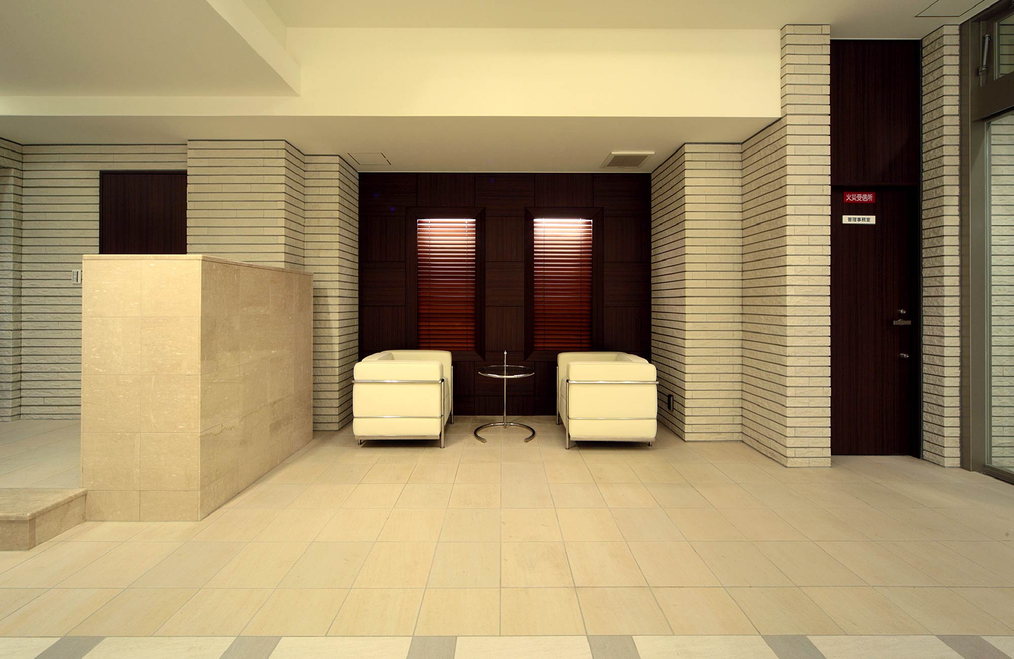 エントランスホール